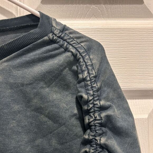 Buckle‎ Gimmicks Green Ruched Drop Shoulder Acid Wash Mixed Media Sweatshirt M - Picture 9 of 10